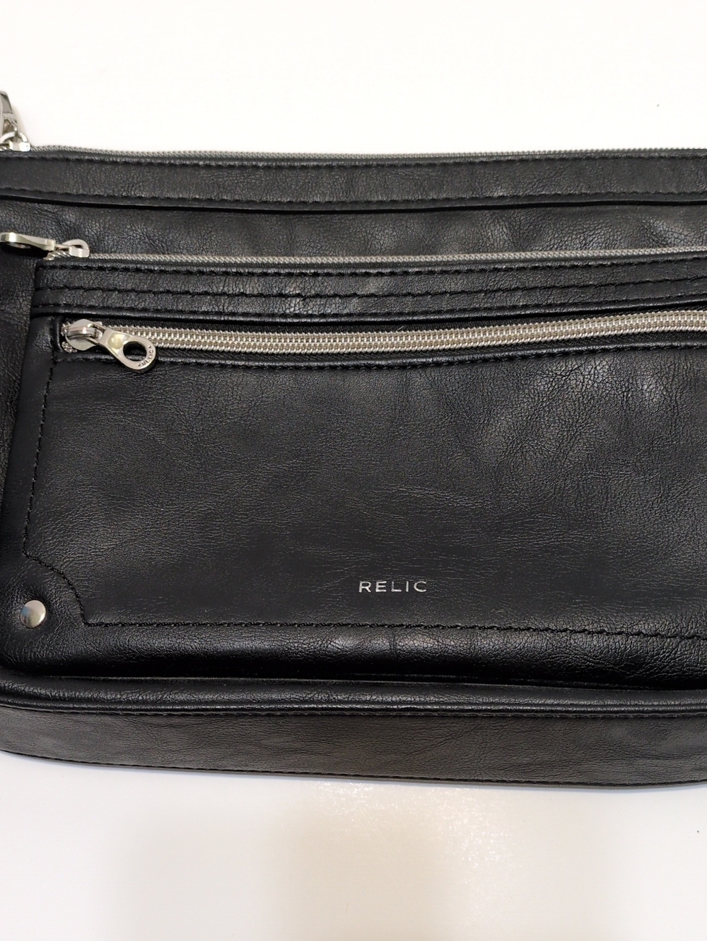 Relic Black Faux Leather Multi Zip Pocket Organizer Crossbody Bag Purse - Picture 10 of 11